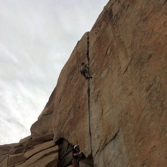 Trad climbing in Joshua Tree National Park