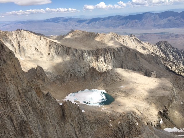 Mount_Whitney,_Keeler_Needle,_and_Mount_Muir_%22run%22_13