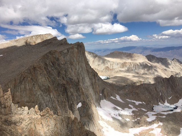 Mount_Whitney,_Keeler_Needle,_and_Mount_Muir_%22run%22_14