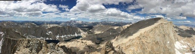 Mount_Whitney,_Keeler_Needle,_and_Mount_Muir_%22run%22_15