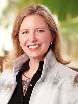 Leslie Maxfield with natural background