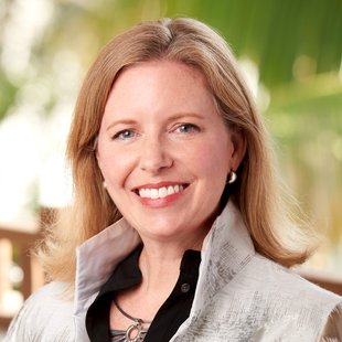 Leslie Maxfield with natural background