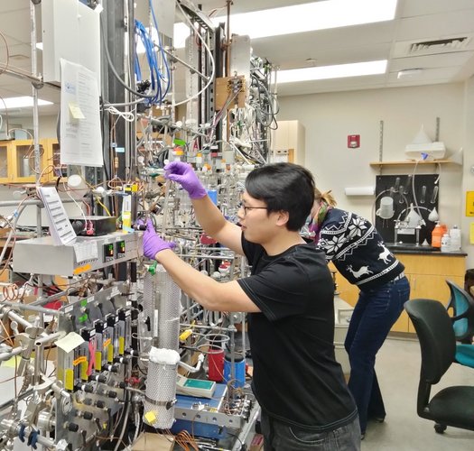Measuring carbon ages in the lab