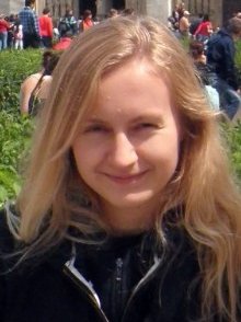 Dr. Yulia Tolstova