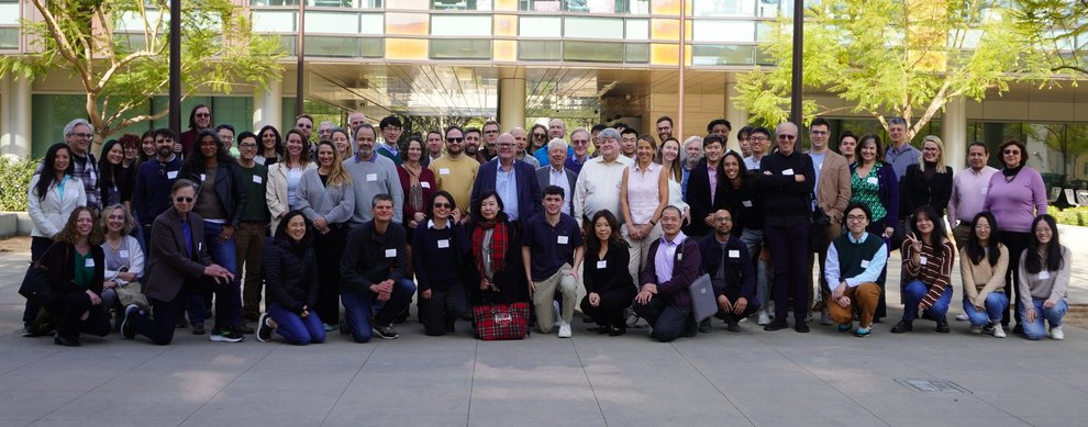 group photo in front of Chen building