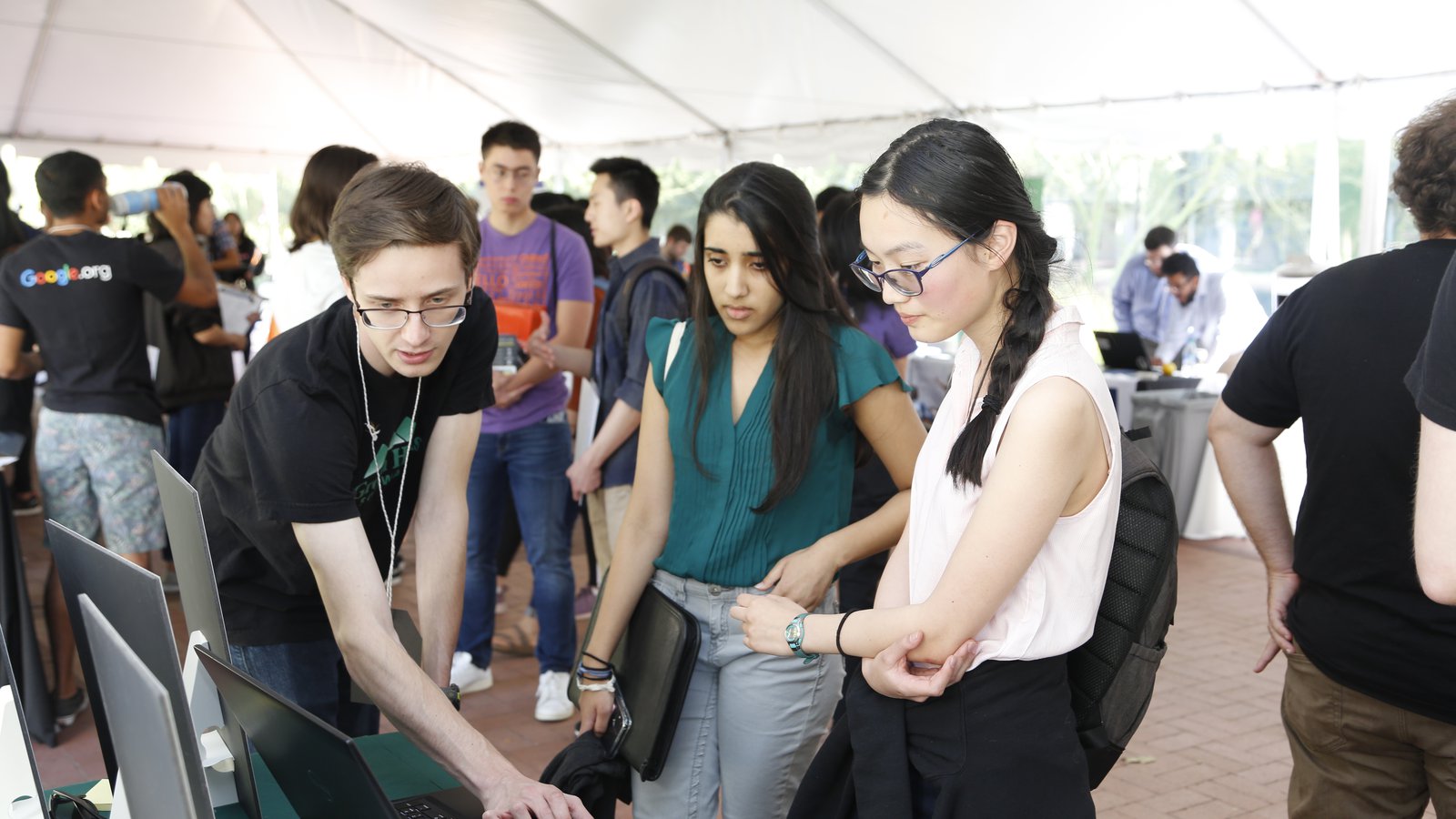 CMS-EE Partner company representative talking to student