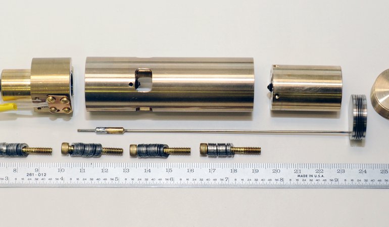 PPMS Diamond Anvil Cell