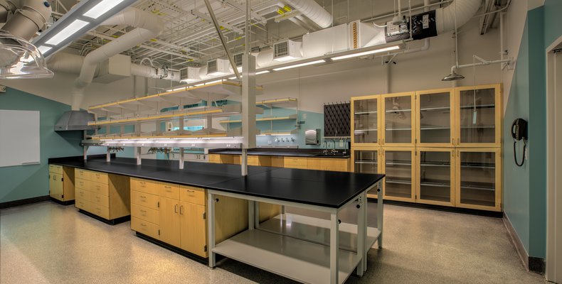 Cushing Lab (IMG22)
