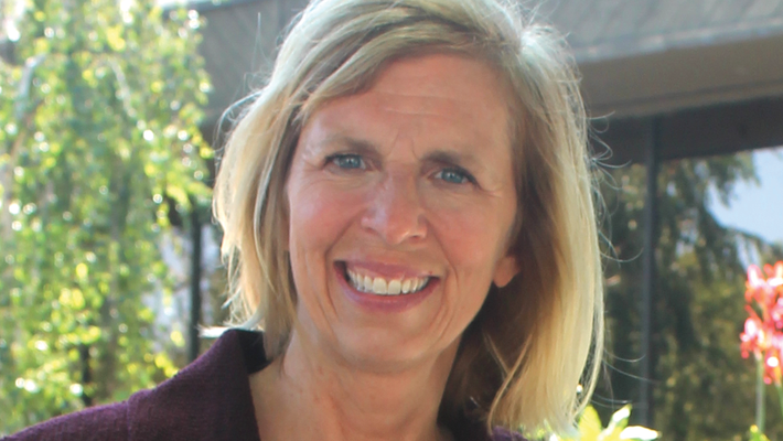 Julie Eng