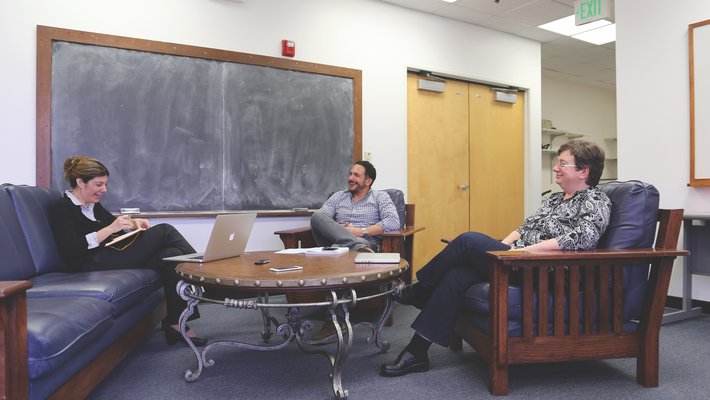 Domniki Asimaki, José E. Andrade, and Nadia Lapusta