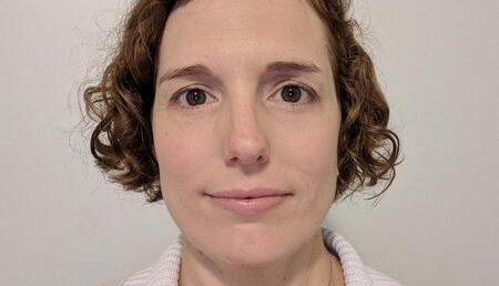 A photo portrait of a person