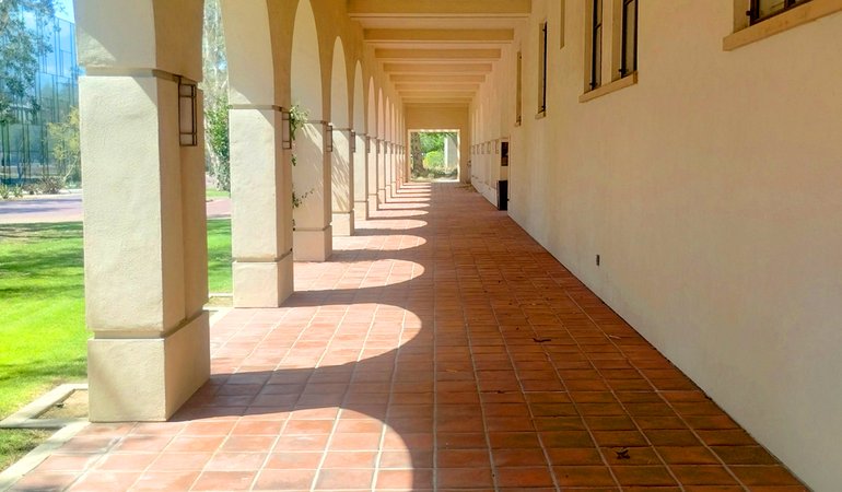 Avery house arcade