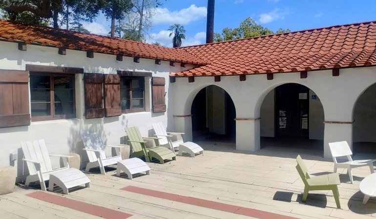 Keck Institute for Space Studies courtyard