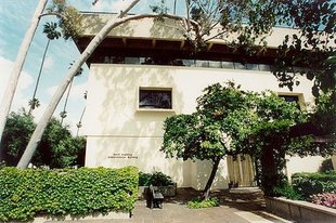 Photo of Keith Spalding Building at Caltech