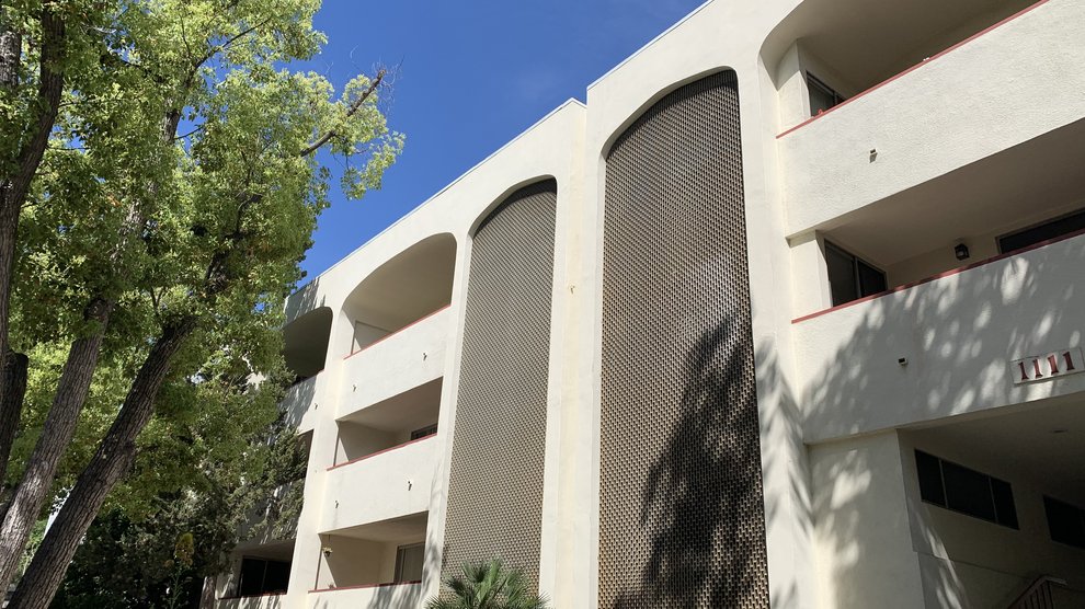 1111 Blanche Entryway exterior