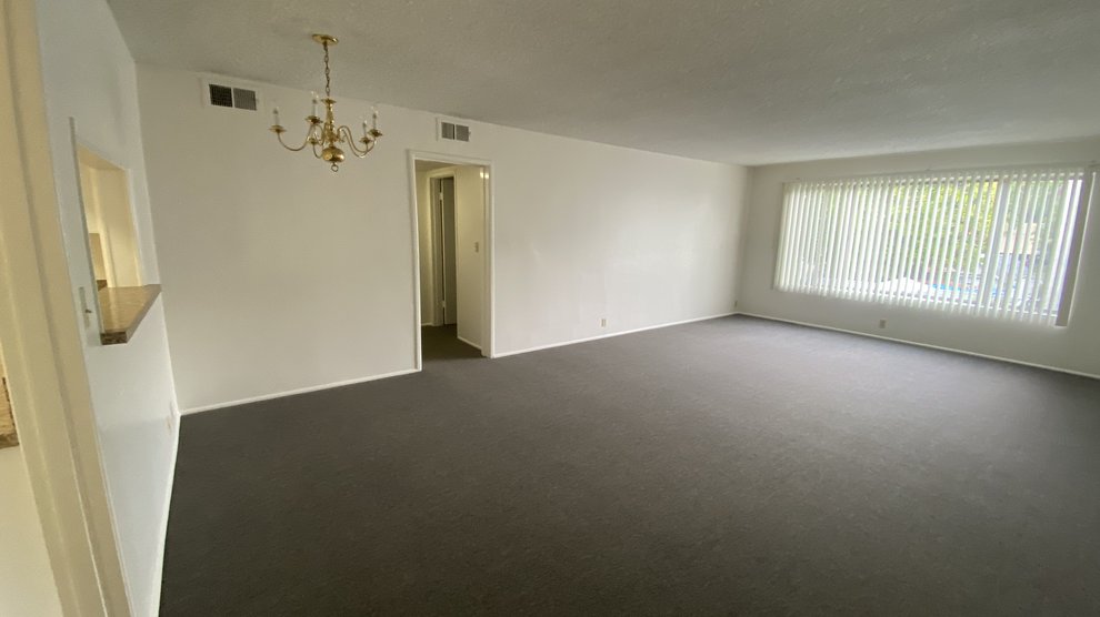 Blanche Living Room