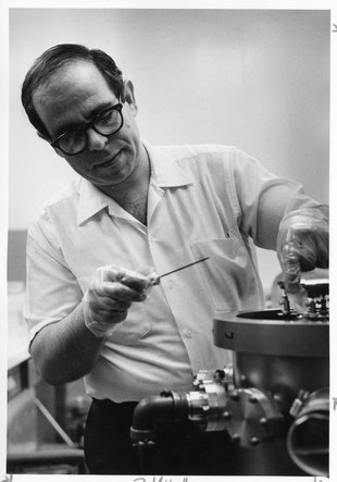 Dimitri in the lab