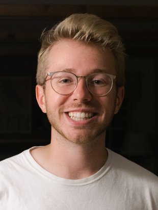 Photo of Alex Pavelic