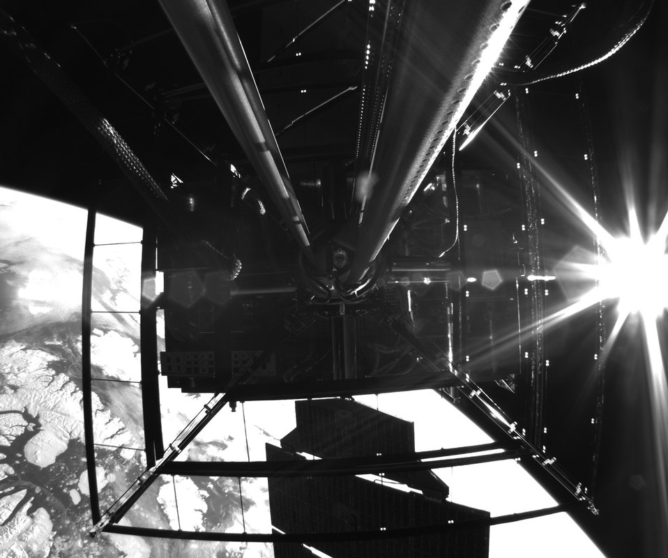 The DOLCE structure completely deployed in space