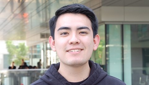Headshot Giovanni Juarez