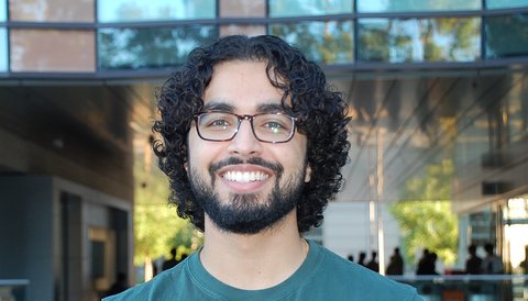 Headshot Aman Bhargava