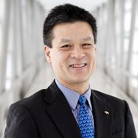 Headshot John Ngai
