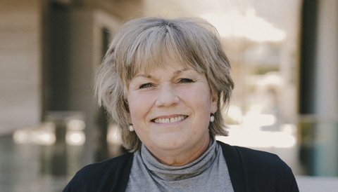 Headshot Mary Sikora
