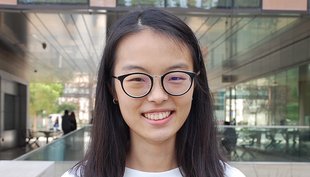 Headshot Ziqing Zhong