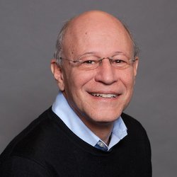 Headshot Larry Abbott
