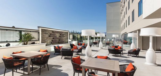 Courtyard_Los Angeles Monterey Park_ patio