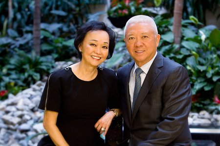 photo of Andrew and Peggy Cherng 