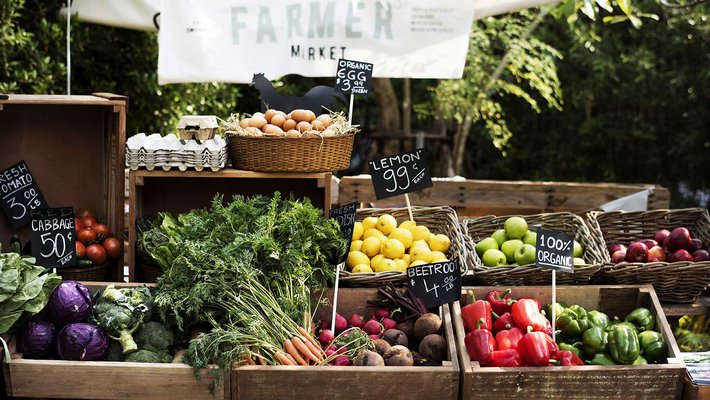 Stock photo of farmers' market.