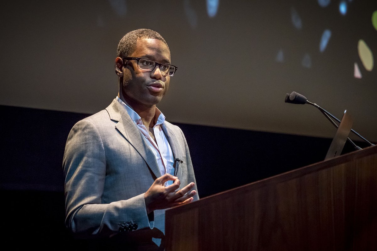 David Van Valen speaking at Convocation 2019