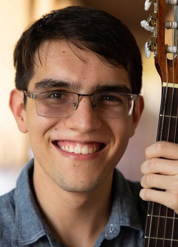 A portrait of Felipe Gomez