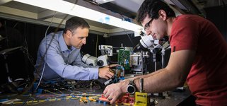 photo from Ali Hajimiri's lab at Caltech