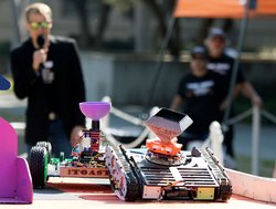 Battlin&#x27; bots