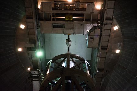 The WIRC+Pol instrument in the 200-inch Hale dome at Palomar.