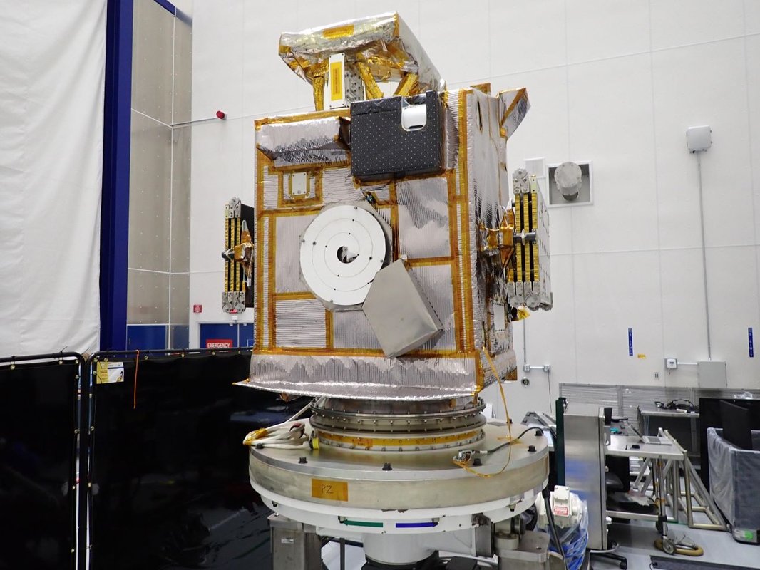 A picture of the LTB spacecraft.