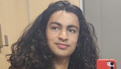 Headshot of Mira Menezes